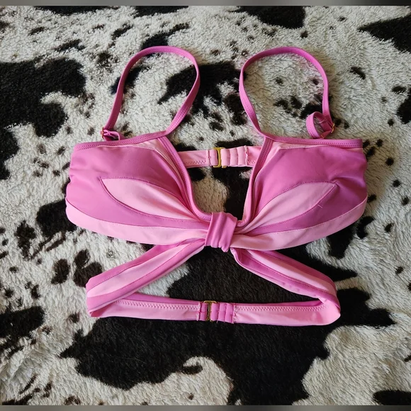 93 Play Street Discontinued Butterfly Bikini Top - Picture 2 of 4